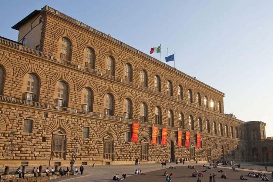 Florence: Pitti Palace Guided Tour With Entry Tickets - Key points to know before booking