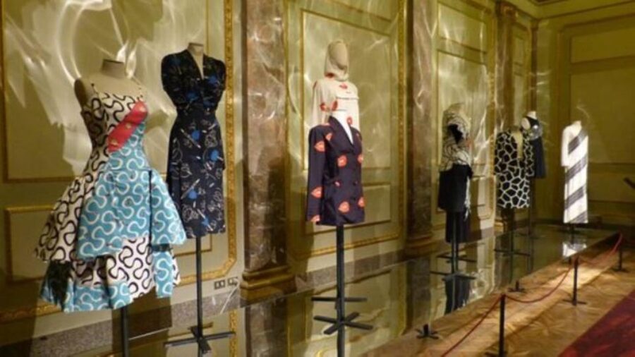 Florence: Pitti Palace Small Group Tour - Accessibility and comfort considerations
