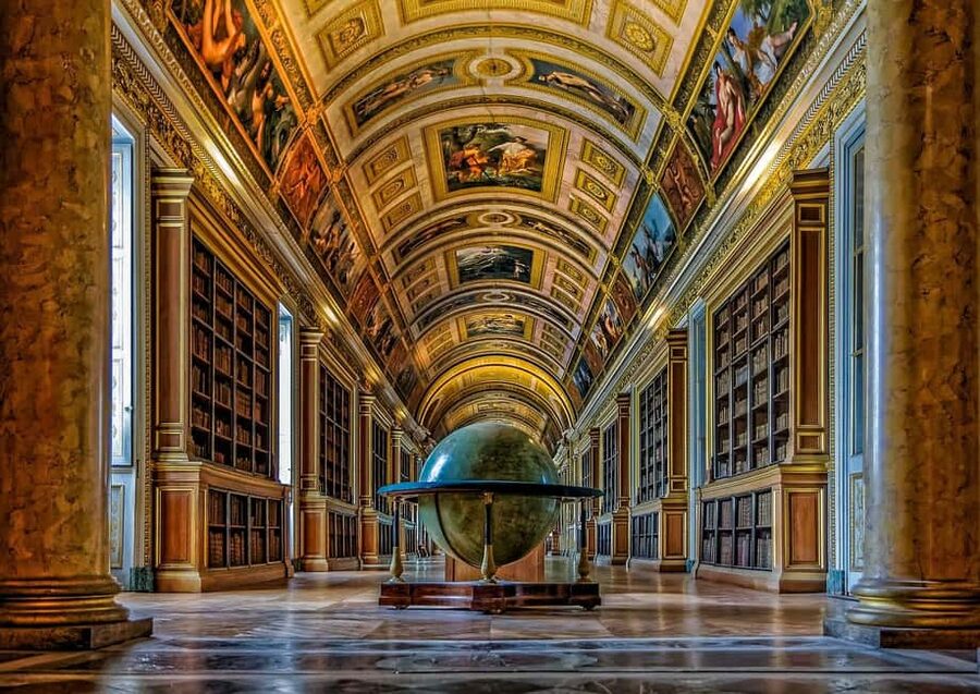 Fontainebleau Castle Private guided tour from Paris - Why Fontainebleau makes a strong alternative to Versailles