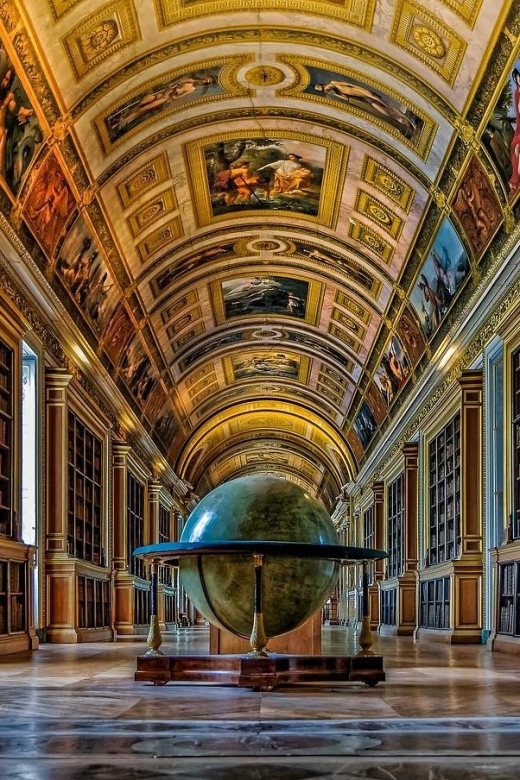 Fontainebleau Castle Private guided tour from Paris - Who should book this private Fontainebleau tour?