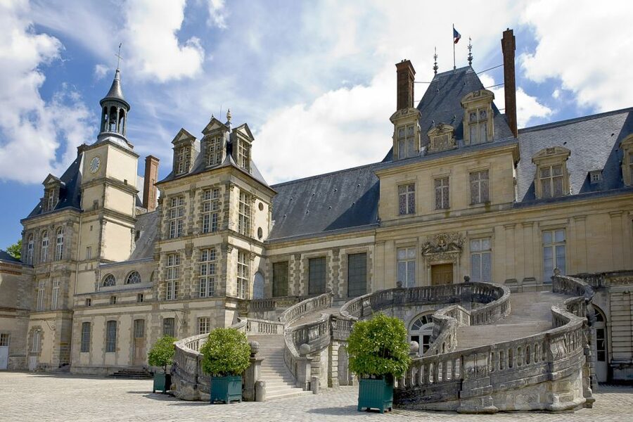 Fontainebleau & Vaux-le-Vicomte Châteaux Day Tour from Paris - Cancellation and practical flexibility