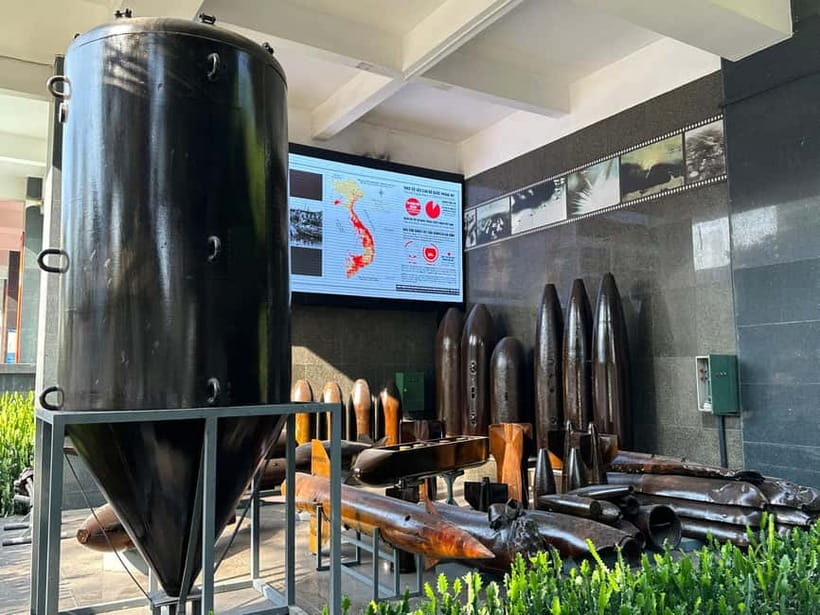 Free E-Sim War Remnants Museum & Independence Palace Tour - Is the free eSIM a real benefit?