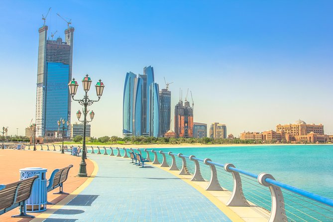 From Abu Dhabi: Sheikh Zayed Mosque, Royal Palace & Etihad Tower - Qasr Al Watan and the limits of a group visit