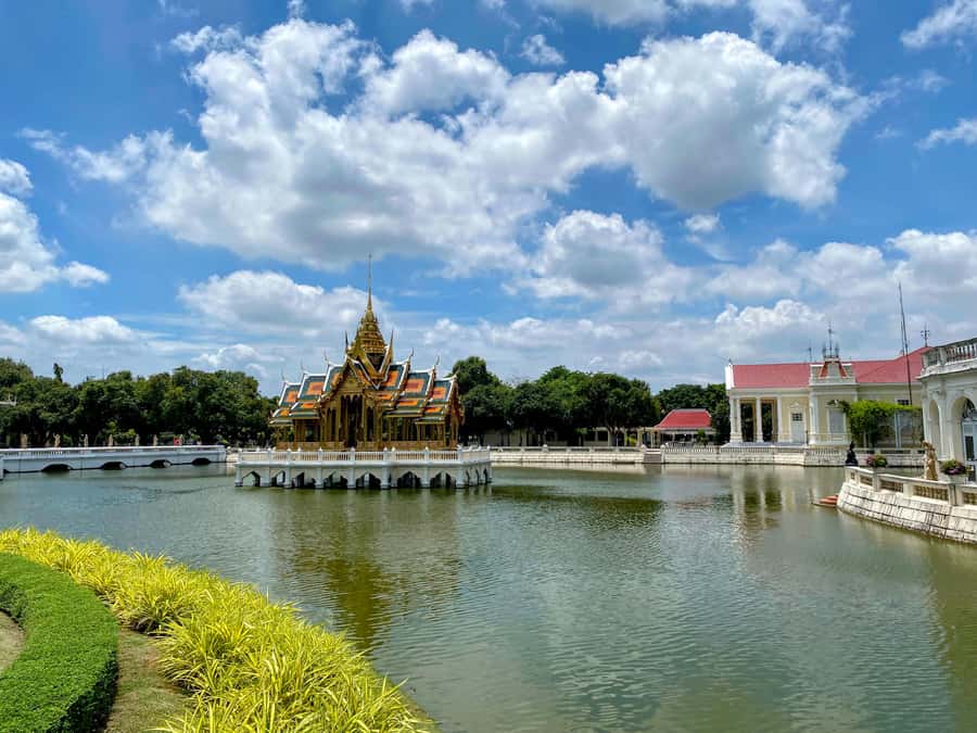 From Bangkok: Ayutthaya Temples Tour with Bang Pa-In Palace - Wihan Phra Mongkhon Bophit adds a working religious setting