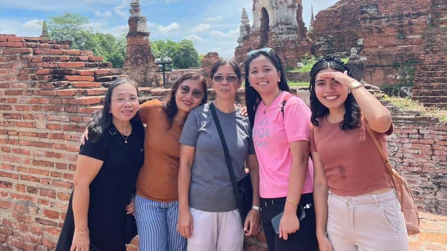 From Bangkok: Ayutthaya Temples Tour with Bang Pa-In Palace - Ayothaya Floating Market for food and browsing