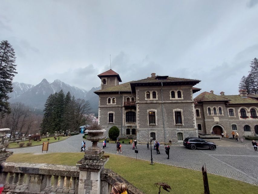 From Brasov 3 castles : Peles , Bran , Cantacuzino - What Bran Castle can and cannot promise