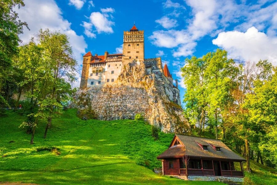 From Bucharest: Brasov Peles & Dracula's Castle Day Tour - Why this Transylvania day trip works
