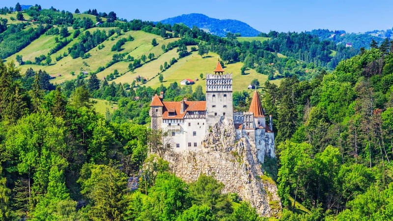 From Bucharest: Dracula's castle, Peles Castle and Brasov - Peleș Castle: the day’s strongest architectural stop