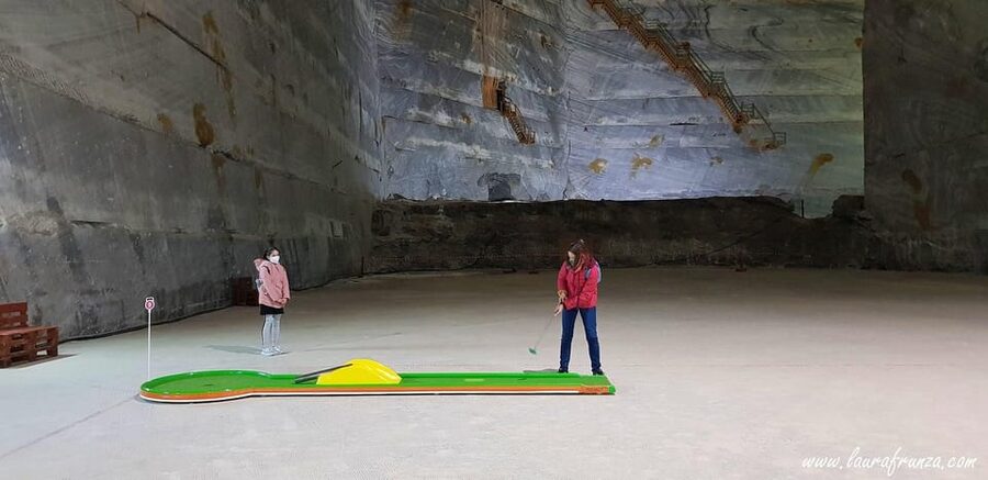 From Bucharest: Private Tour Salina Slanic: Salt Palace - The ride from Bucharest to Prahova