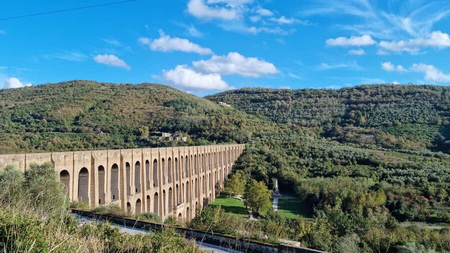 From Caserta: e-bike tour to Sant'Agata de' Goti - What the bike and guide add