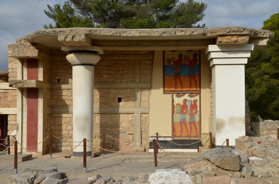 From Chania: Knossos Palace and Heraklion Full-Day Tour - Knossos puts Crete’s oldest stories in place