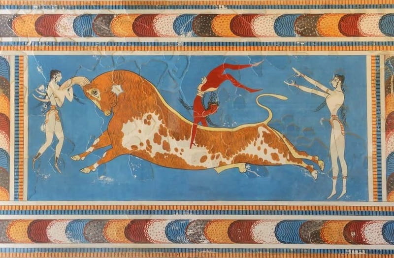 From Chania & Rethymno: Knossos Palace & Heraklion City Tour - The road across central Crete