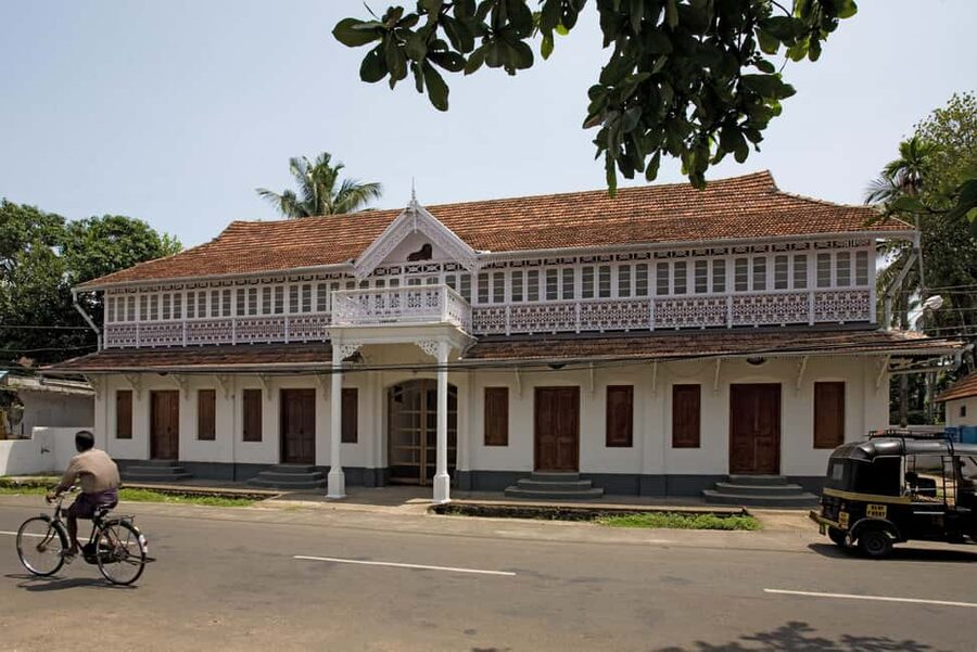 From Cochin: Fort Kochi Day Tour with Dutch Palace - Key points to know before booking