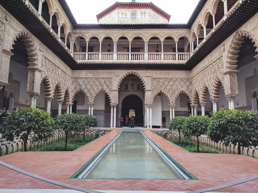 From Costa del Sol: Sevilla Day Trip with Real Alcázar Tour - What the 1.5-hour palace tour feels like