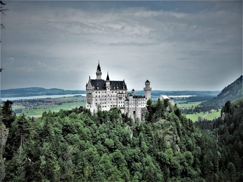 From Füssen: Neuschwanstein & Linderhof Castles Private Tour - Why this private Bavaria route works well