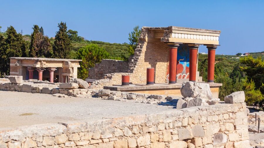 From Heraklion: Historical Center City Tour & Knossos Palace - Heraklion after the ruins