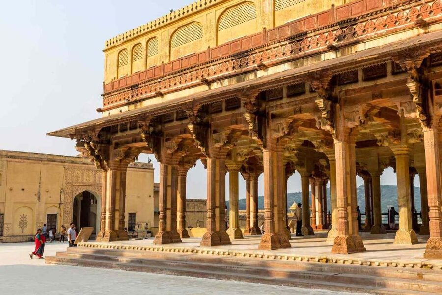 From Jaipur: Private Amber Fort, Jal Mahal and More Car Tour - Timing, comfort, and practical limits