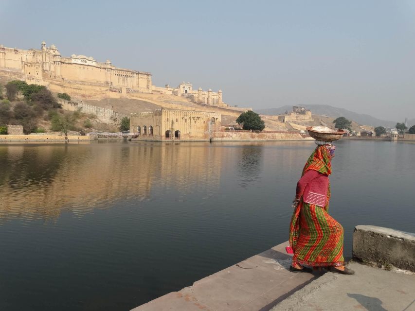 From Jaipur: Private Amber Fort, Jal Mahal and More Car Tour - Jal Mahal and the Step Well’s careful geometry