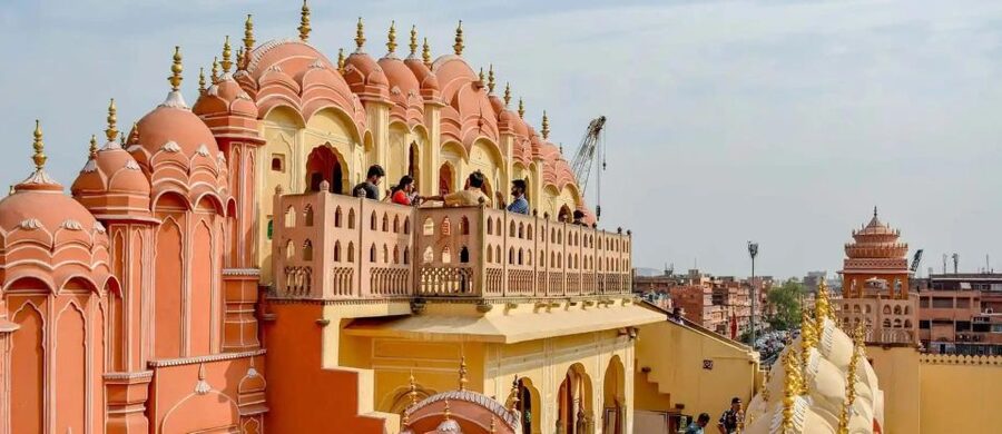 From Jaipur: Private Amber Fort, Jal Mahal and More Car Tour - Jantar Mantar: science in monumental form