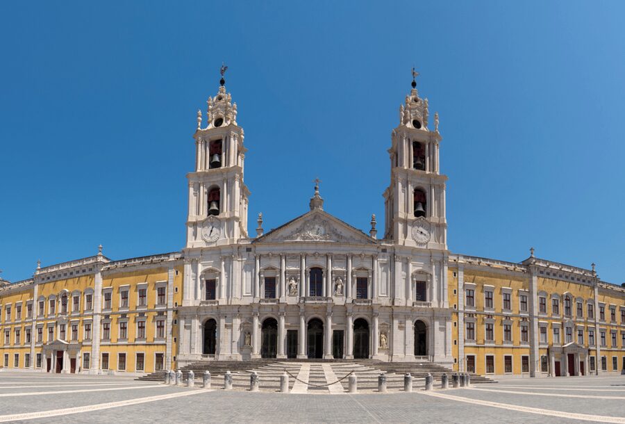 From Lisbon: Mafra Palace and Ericeira - Heritage and the Portuguese Coast - Why this Lisbon day trip works