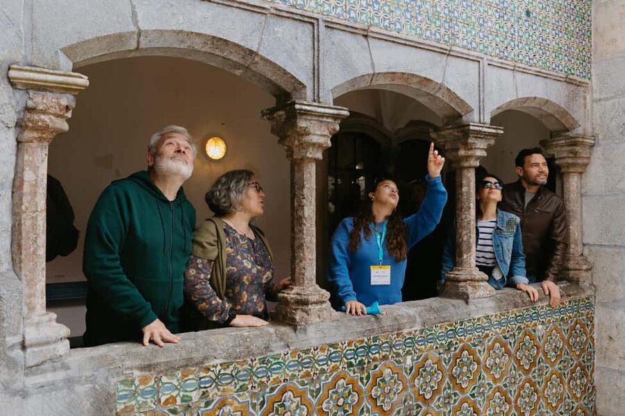 From Lisbon: Sintra, Pena Palace and Quinta da Regaleira - The ride from Lisbon to Sintra