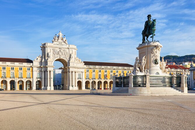 From Lisbon: Small Group Sintra, Pena Palace, Cascais & Belém - The Pastéis de Belém stop