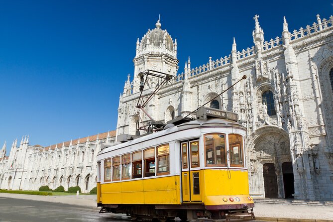 From Lisbon: Small Group Sintra, Pena Palace, Cascais & Belém - How the timing really works