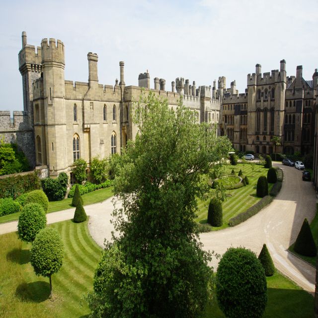 From London: Skip-the-line Windsor Castle Private Car Trip - Key points to know before booking