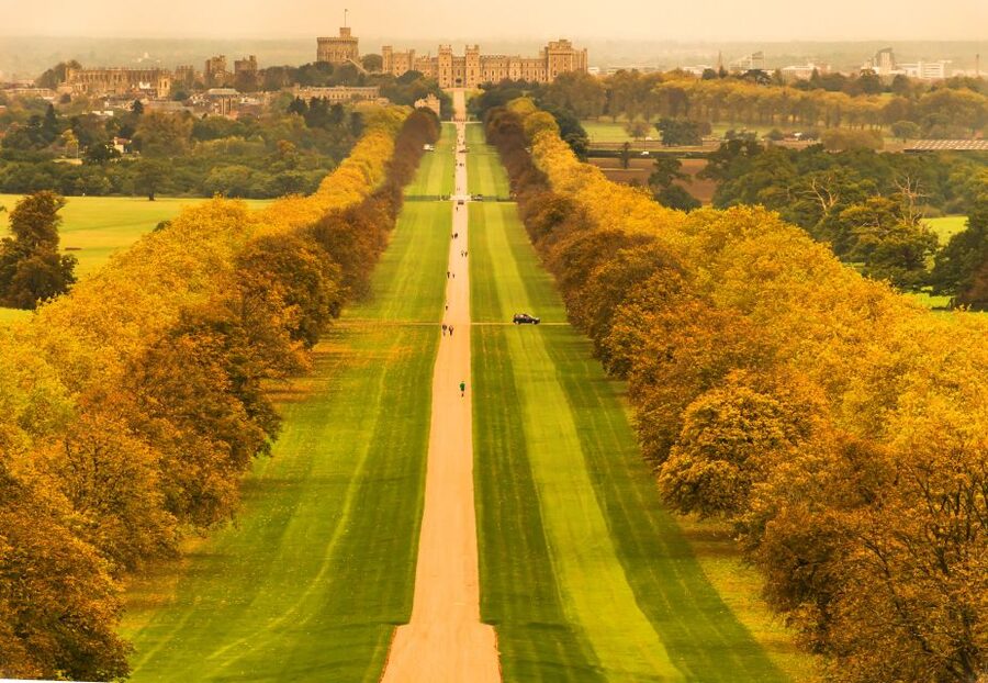 From London: Windsor Castle & Stonehenge Private Day Trip - Who should book this day trip?