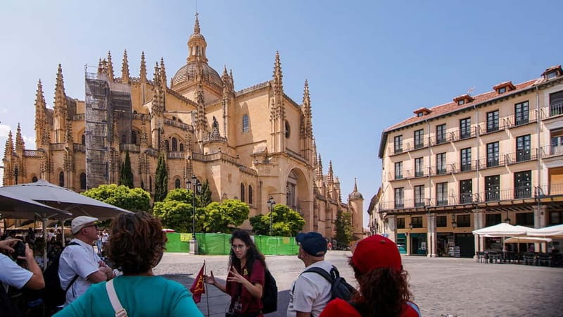 From Madrid: El Escorial, Valle de los Caídos & Segovia Trip - What the coach schedule means for you