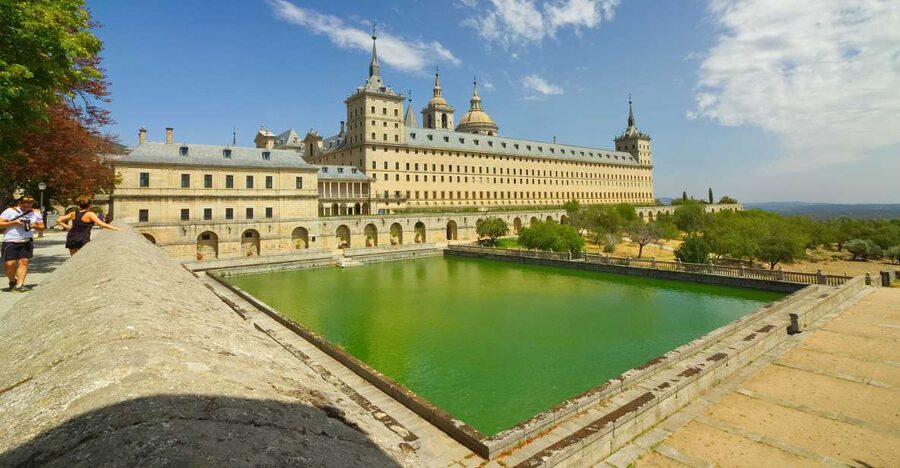From Madrid: El Escorial, Valley and Segovia Day Trip - Key points to know before booking