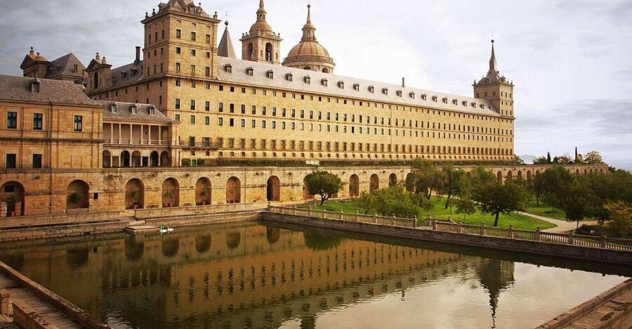 From Madrid: El Escorial, Valley of the Fallen, & City Tour - What the private setup means for you