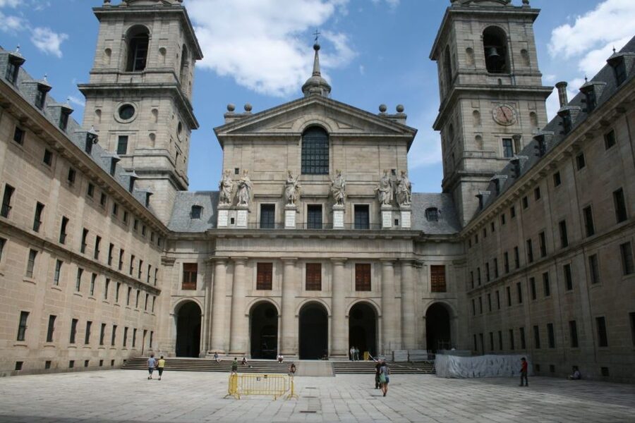 From Madrid: El Escorial, Valley of the Fallen, & City Tour - Seeing Philip II’s royal and religious world