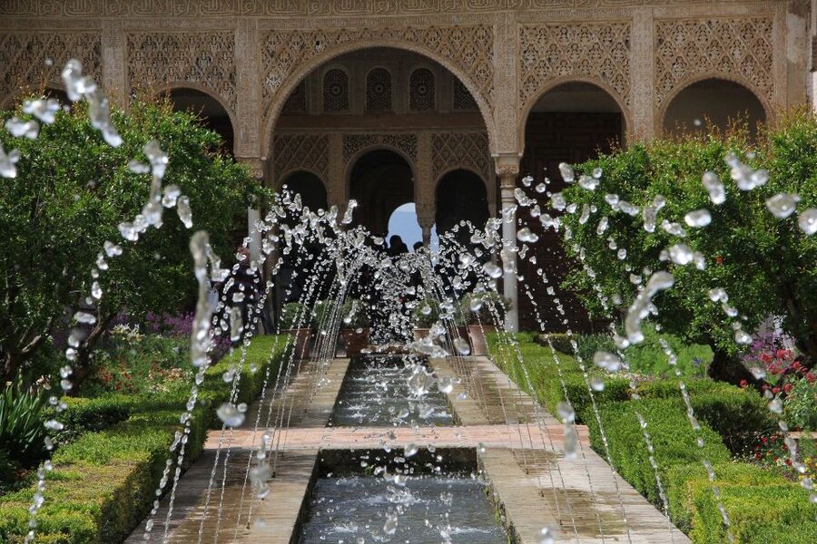 From Malaga: Granada Full-Day Trip with Alhambra - What $128 buys you
