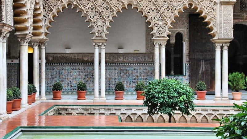 From Malaga: Seville Day Trip with Real Alcázar Tickets - How the $44 price compares with the experience
