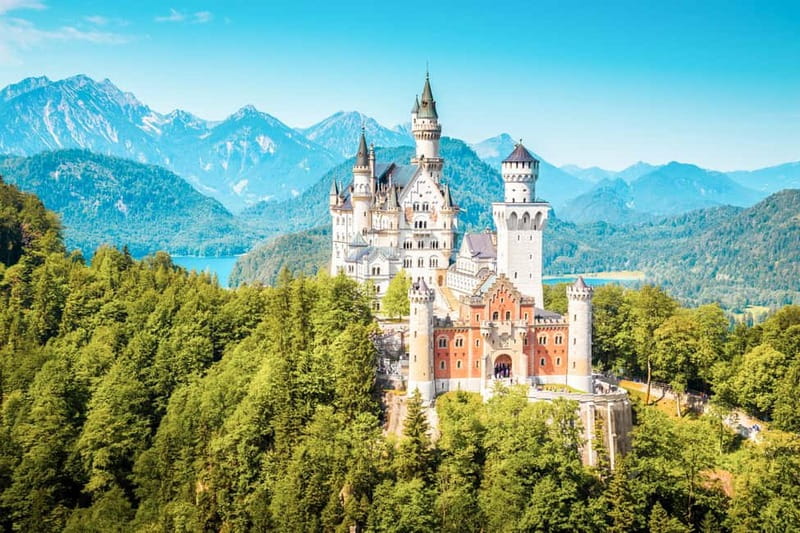 From Munich: Premium Neuschwanstein Castle & Linderhof Tour - The ride from Munich to Neuschwanstein