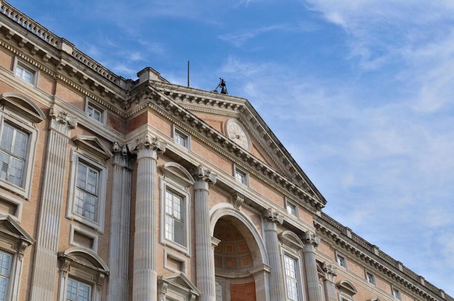 From Naples: Caserta Royal Palace Tour - From Naples to Caserta in about 50 minutes