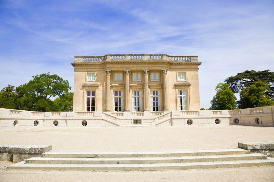 From Paris: Full-Day Guided Tour of Versailles - Lunch and the change from guided touring to free time