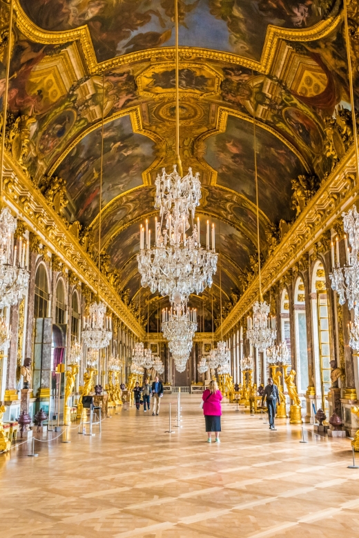 From Paris: Giverny and Versailles Palace Guided Day Trip - Who will enjoy this outing most