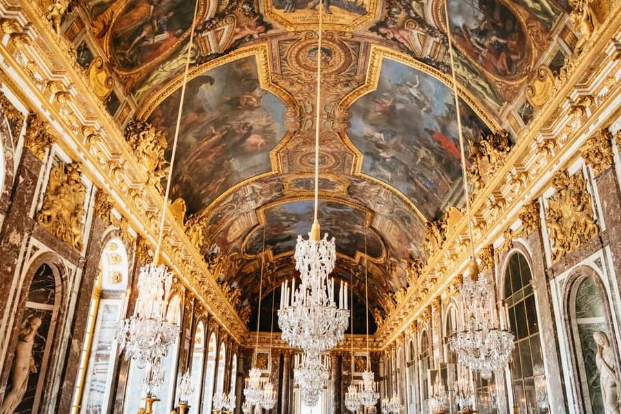 From Paris: Skip-the-Line Palace of Versailles Bike Tour - Shopping at the Versailles market