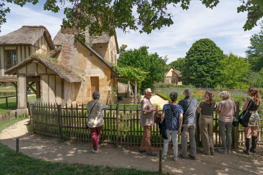 From Paris: Versailles Full-Day Trip by Train - What the nine-hour schedule feels like