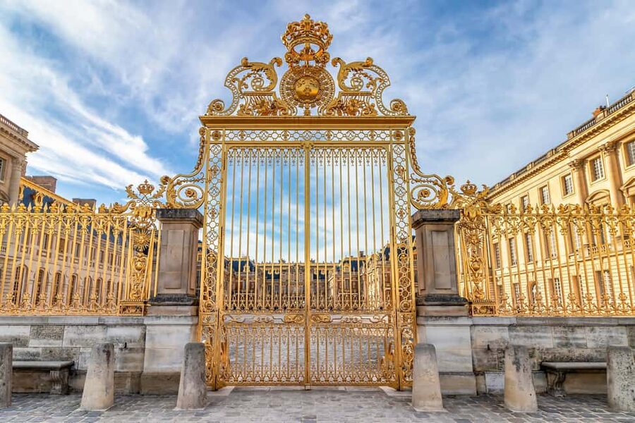 From Paris: Versailles Palace & Gardens with Transportation - Trianon and Marie Antoinette’s estate