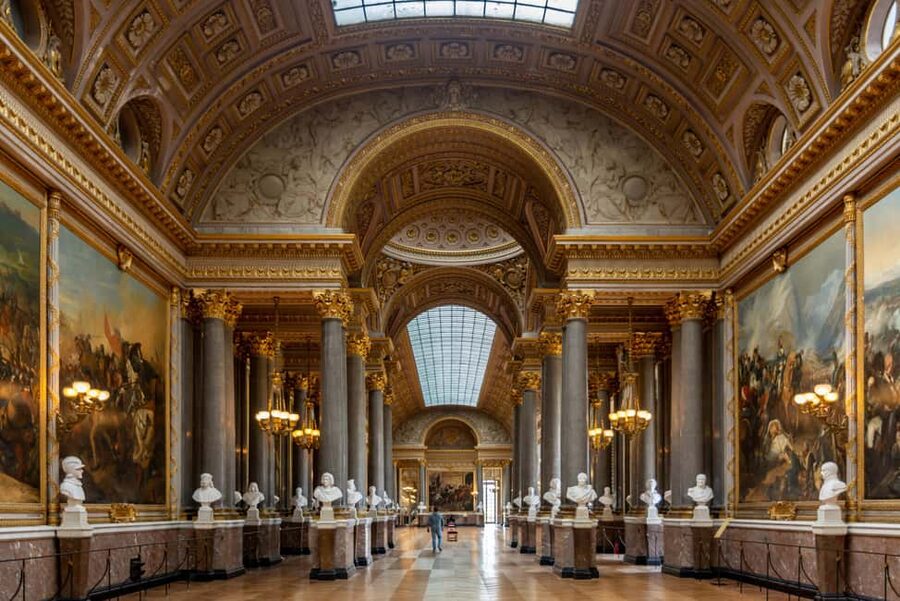 From Paris: Versailles Palace & Gardens with Transportation - The Coach Ride From Paris to Versailles