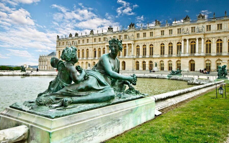 From Paris: Versailles Palace Small Group Half-Day Tour - Free time in the French-style gardens