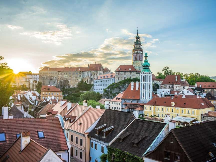 From Prague to the fabulous Cesky Krumlov:fullday experience - Why Cesky Krumlov makes a strong day trip from Prague