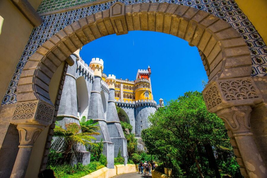 From Sintra: Pena Palace Guided Tour - Timing, shoes, and other useful planning tips