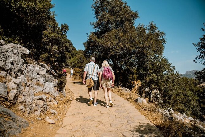 Full-Day/Half-Day Tour : Lasithi Plateau & Knossos Palace - Climbing to the cave linked to Zeus