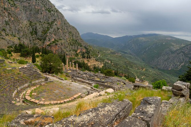 "Full day in Delphi/Livadia: Live the myths" - The Temple of Apollo is the emotional center