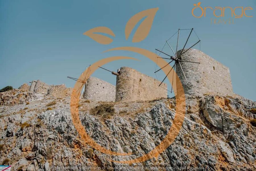 Full-Day Tour:Lasithi Plateau -Mythology Park&Knossos Palace - Lasithi Plateau, windmills, and mountain villages