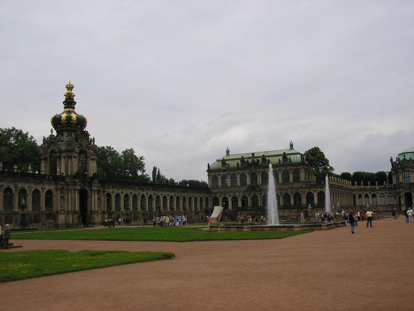 Full day Tour to Dresden with Zwinger visit from Prague - Guides, languages, and the human side of the day